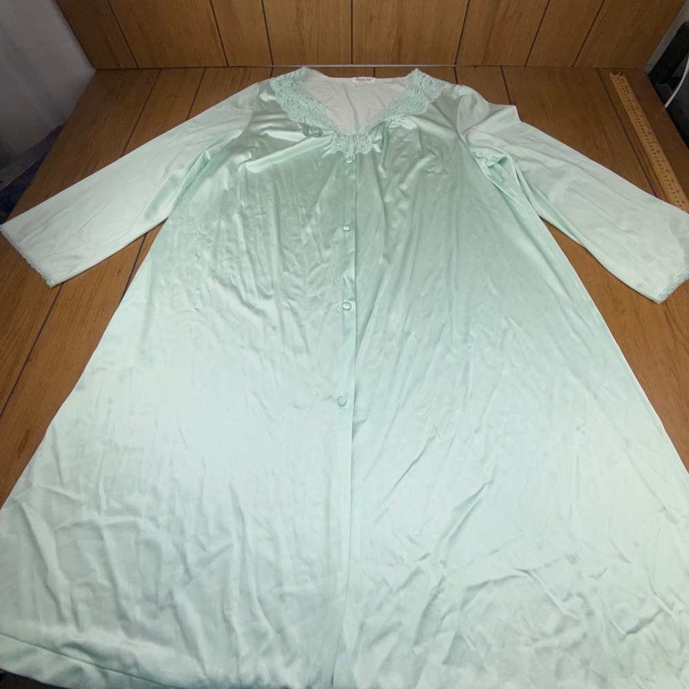 Vanity Fair Vintage Mint Green Lace Trim Button Front Nightgown Robe XL USA Made
